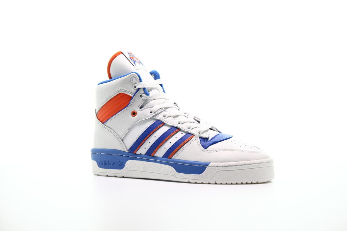 Adidas deals rivalry f34139